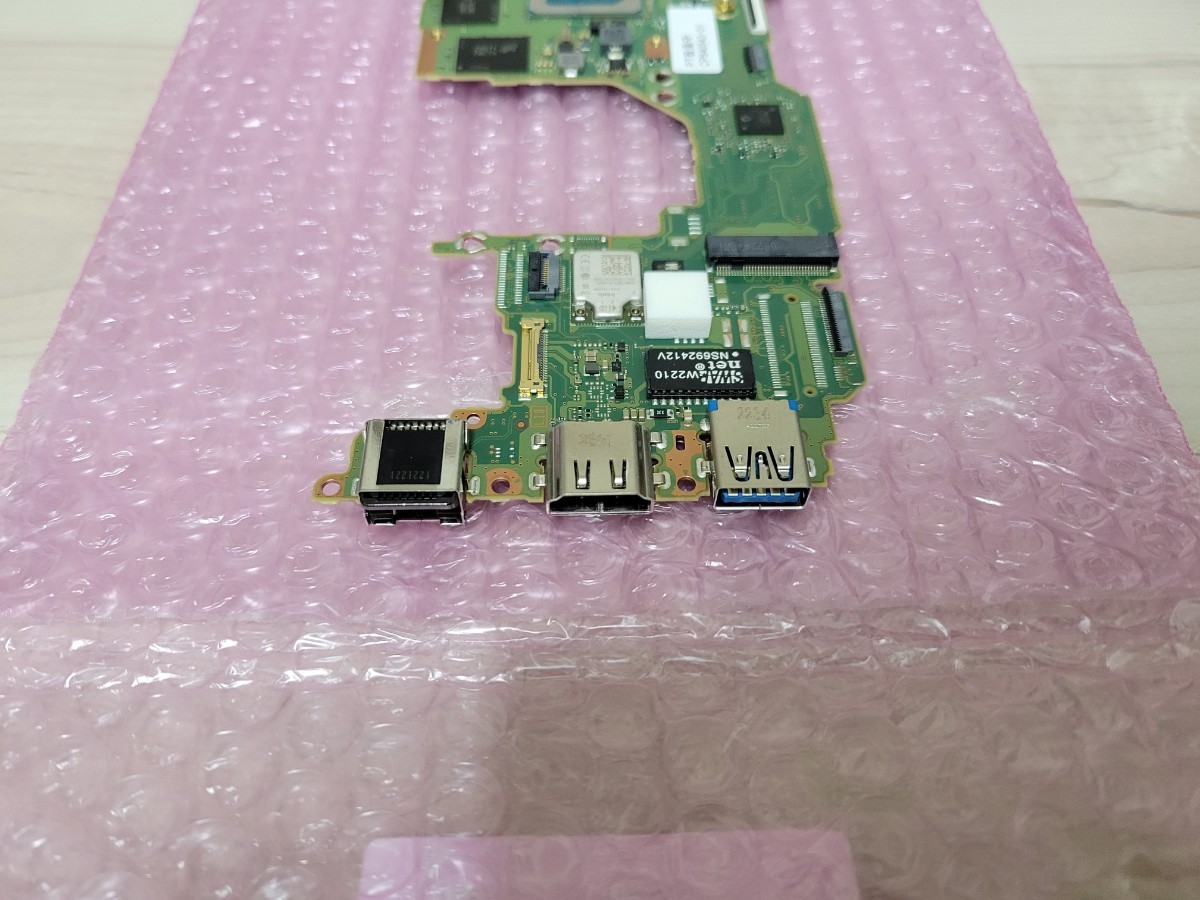 希少・最新第13世代i7/メモリ16GB版】富士通 LIFEBOOK UH系 希少・最新第13世代i7/メモリ16GB版】富士通 LIFEBOOK UH系