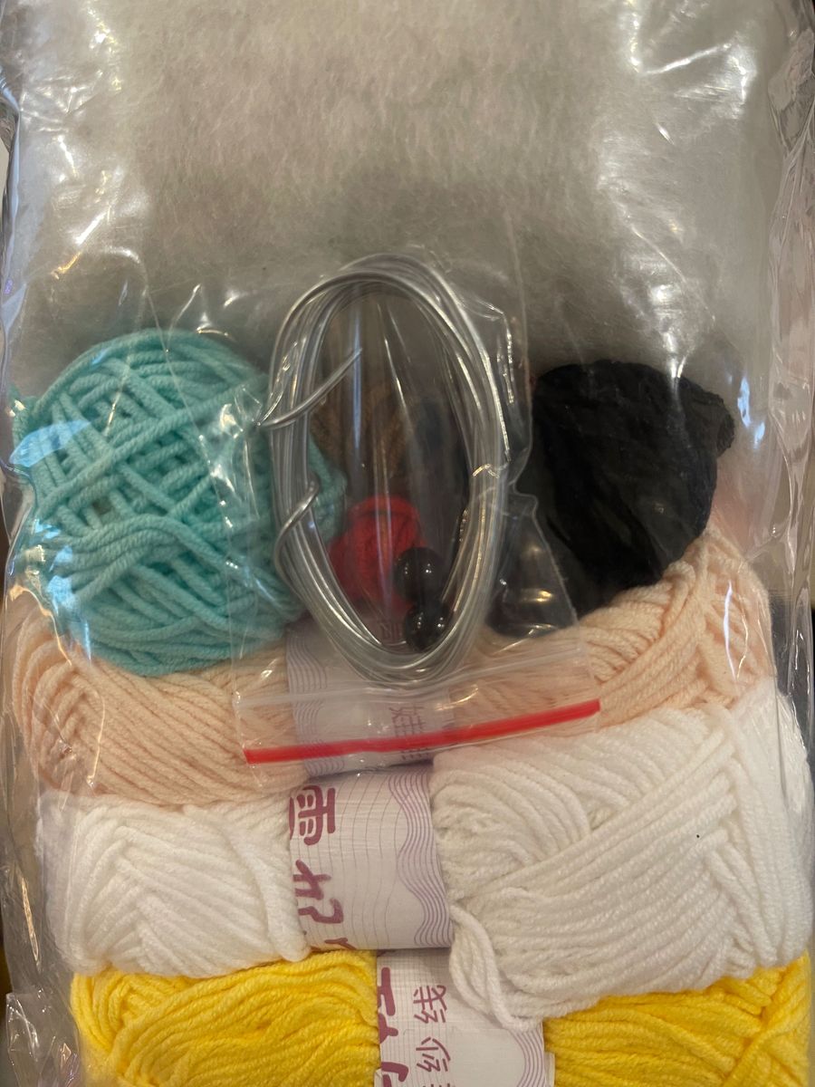編みぐるみキット　手作り　ハンドメイド　女の子　人形　毛糸