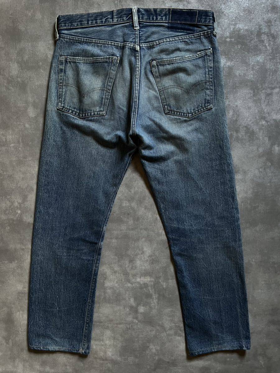 16ボタンLEVIS 501 BIGE （ビッグE）神サイズコインポケット赤耳色落ち抜群ヴィンテージ ビンテージ オリジナル赤耳66前期後期501xxタイプ_画像2