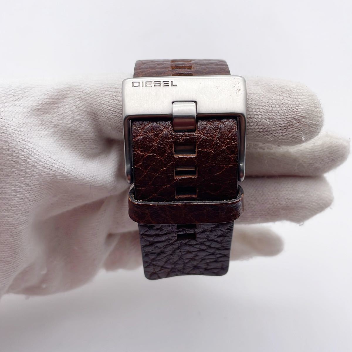 【美品】DIESEL ディーゼル メンズ 腕時計 DZ-2105 SSの画像6