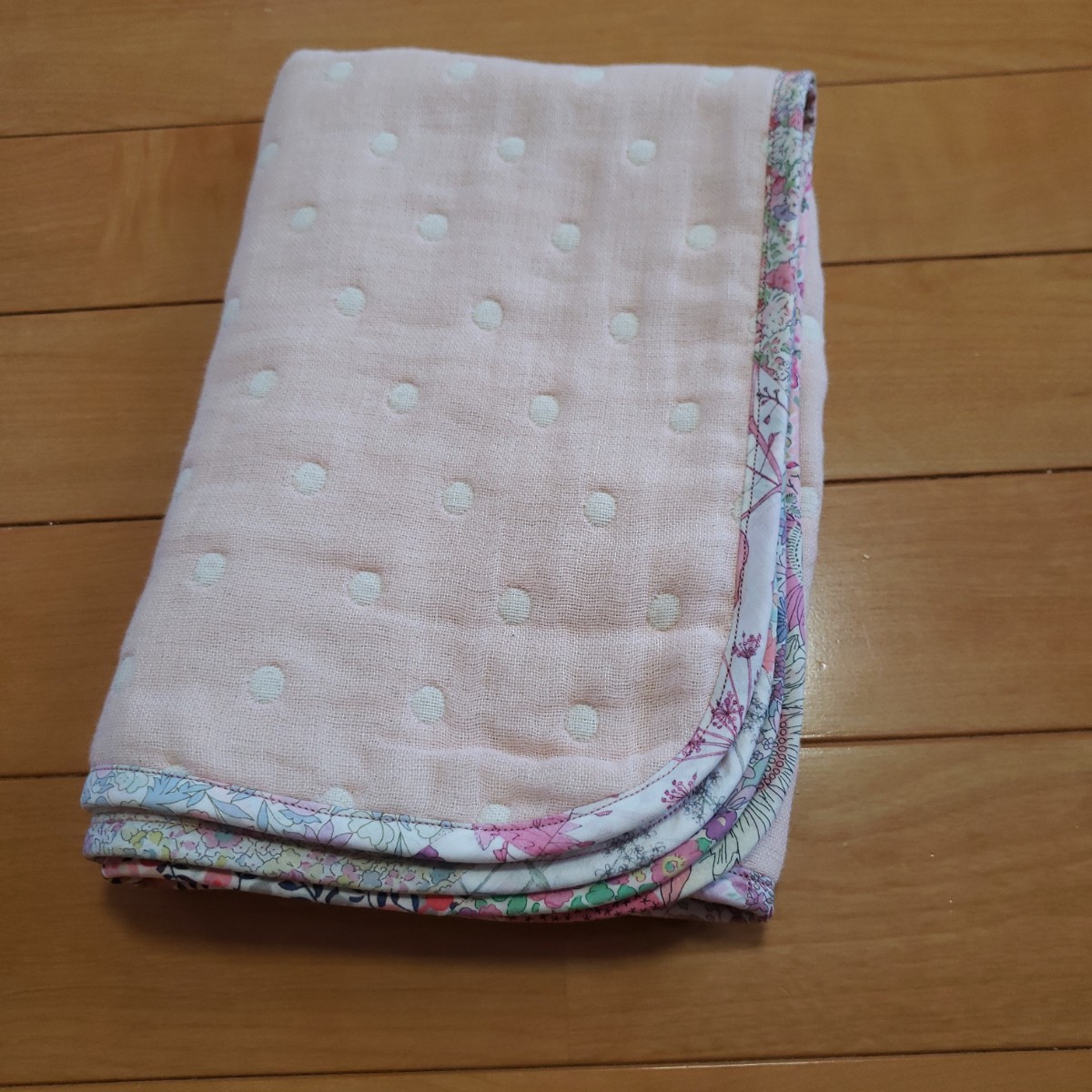  hand made *6 -ply gauze dot × Liberty gauze packet ② pink blanket lap blanket 