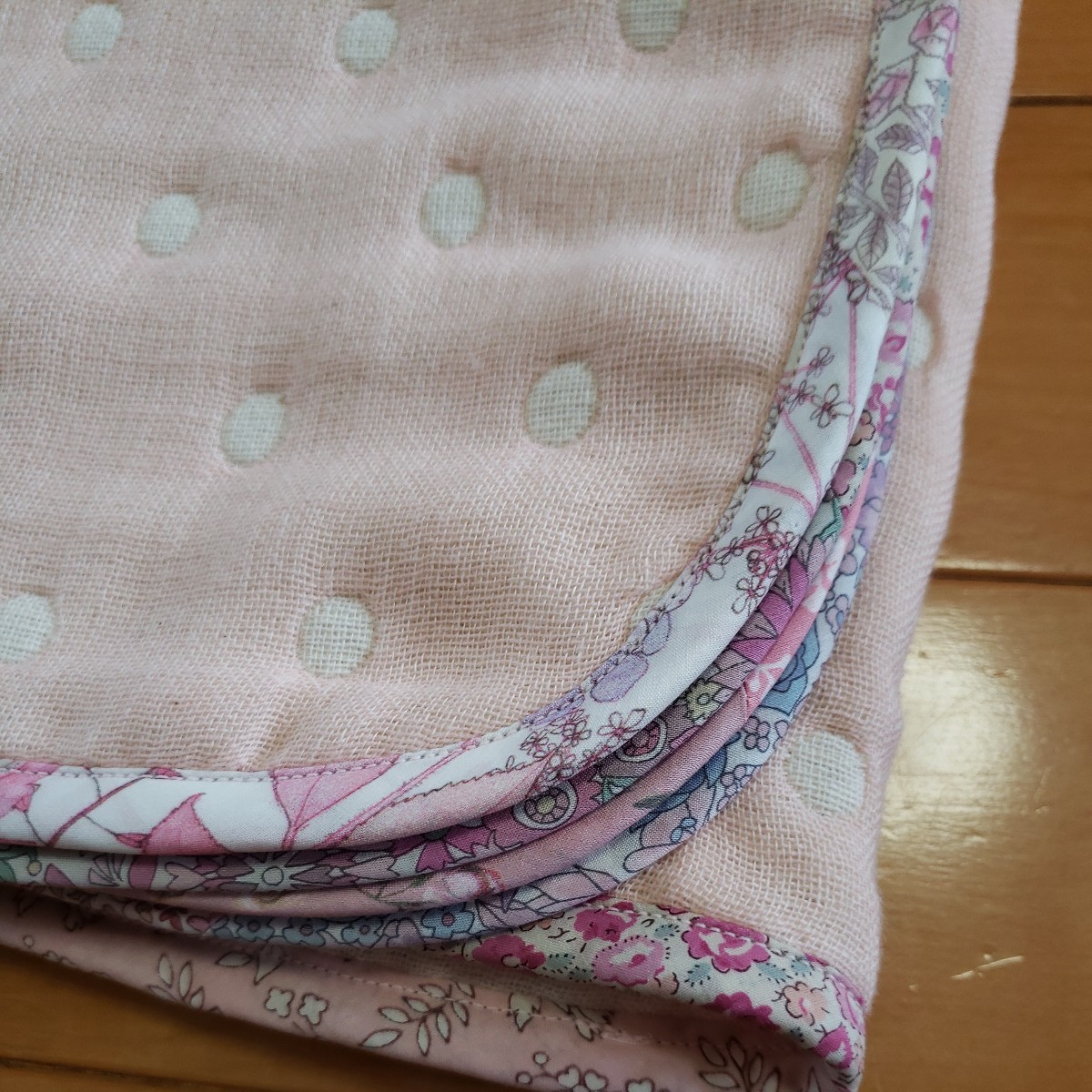  hand made *6 -ply gauze dot × Liberty gauze packet ① pink blanket lap blanket 