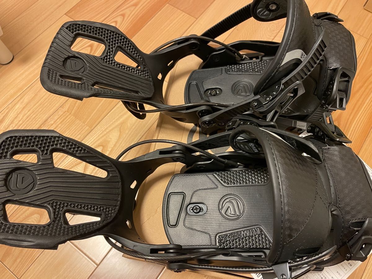 FLOW FUSEバインディング Mサイズ 美品|Yahoo!フリマ(旧PayPayフリマ) FLOW FUSEバインディング Mサイズ 美品|Yahoo!フリマ(旧PayPayフリマ)