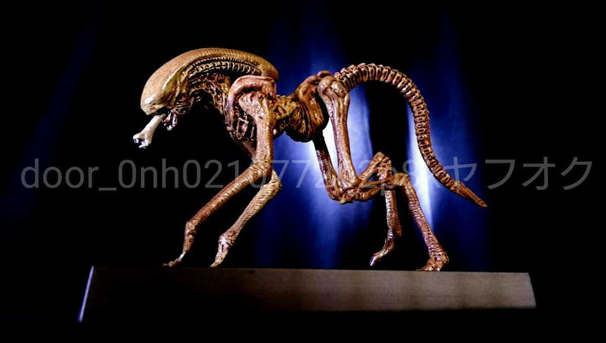 ALIEN DOG FIGURE Чужой geo лама фигурка 