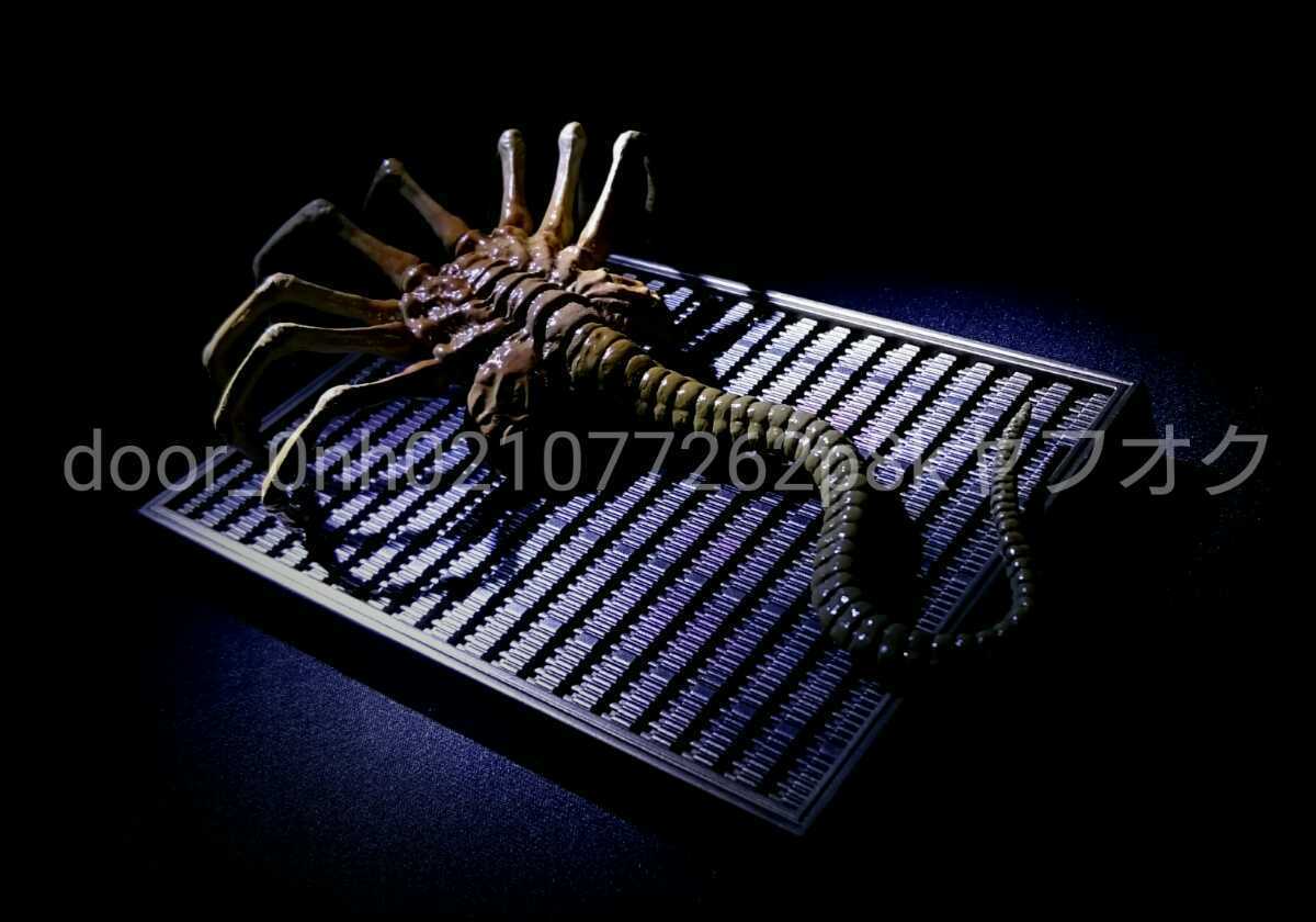 ALIEN FACE HUGGER FIGURE エイリアン ジオラマフィギュア