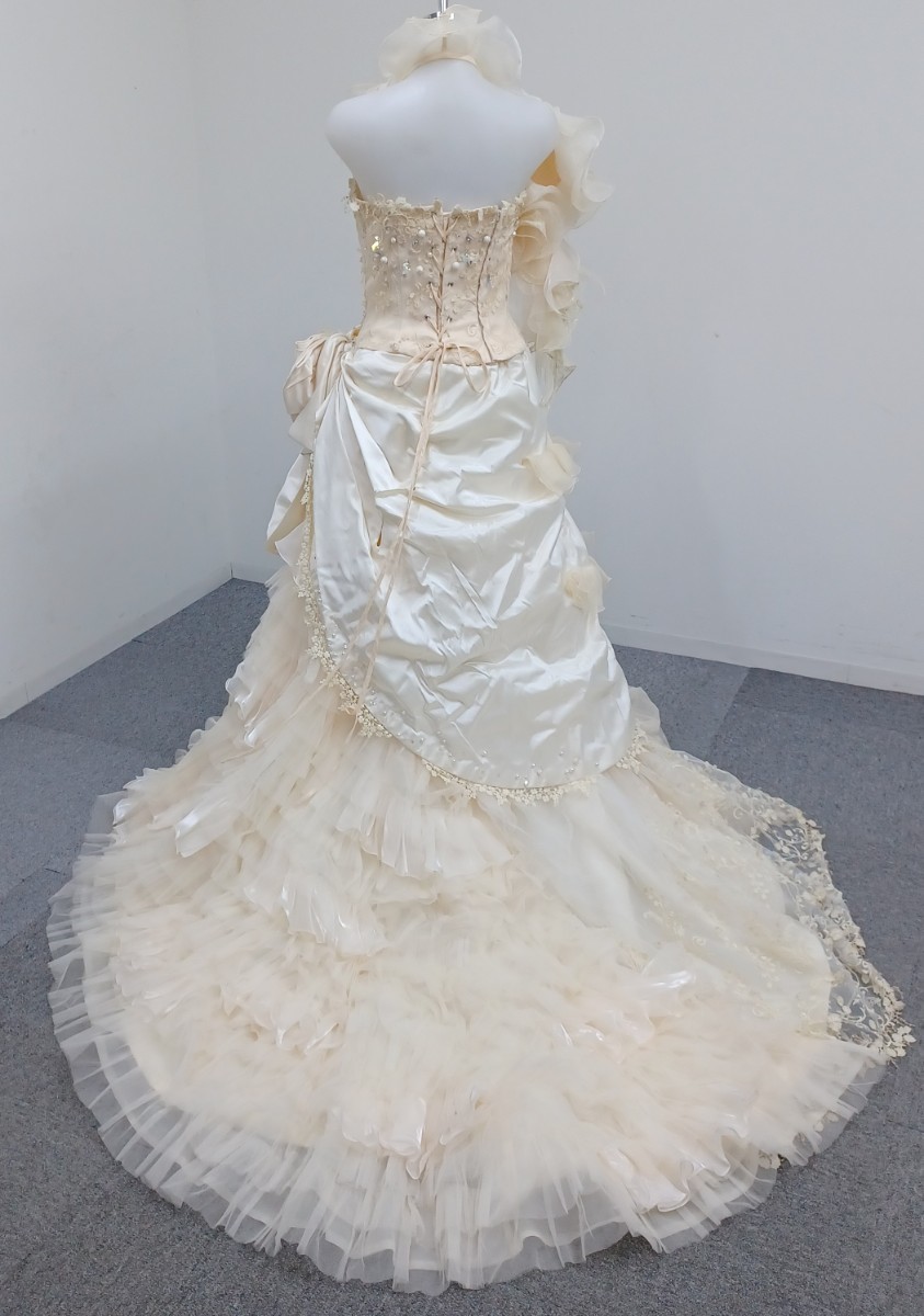 【送料無料】石) カラードレス ④ 11～15号　オフホワイト　レース　BCK ドレス 結婚式 パーティー 衣装 ウエディング (231114)_画像2