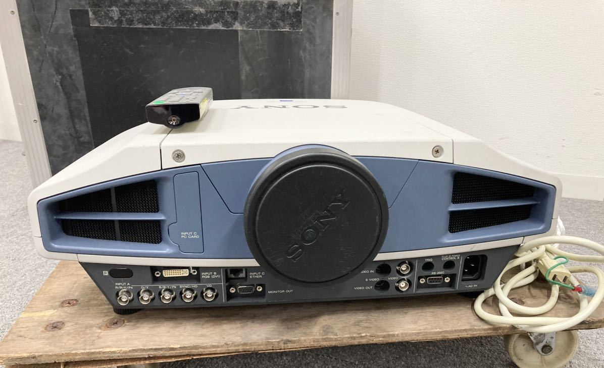 堀) ◎動作確認済み SONY データプロジェクター VPL-FX51 5200lm 堀) ◎動作確認済み SONY データプロジェクター VPL-FX51 5200lm