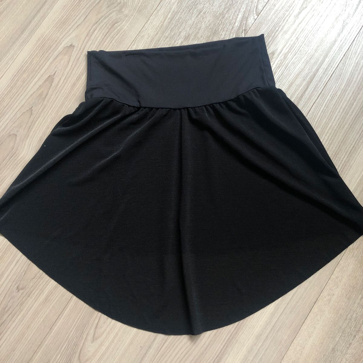 チャコット　バレエ　スカート　黒　Sサイズ（146〜154cm）後ろが長めのデザイン