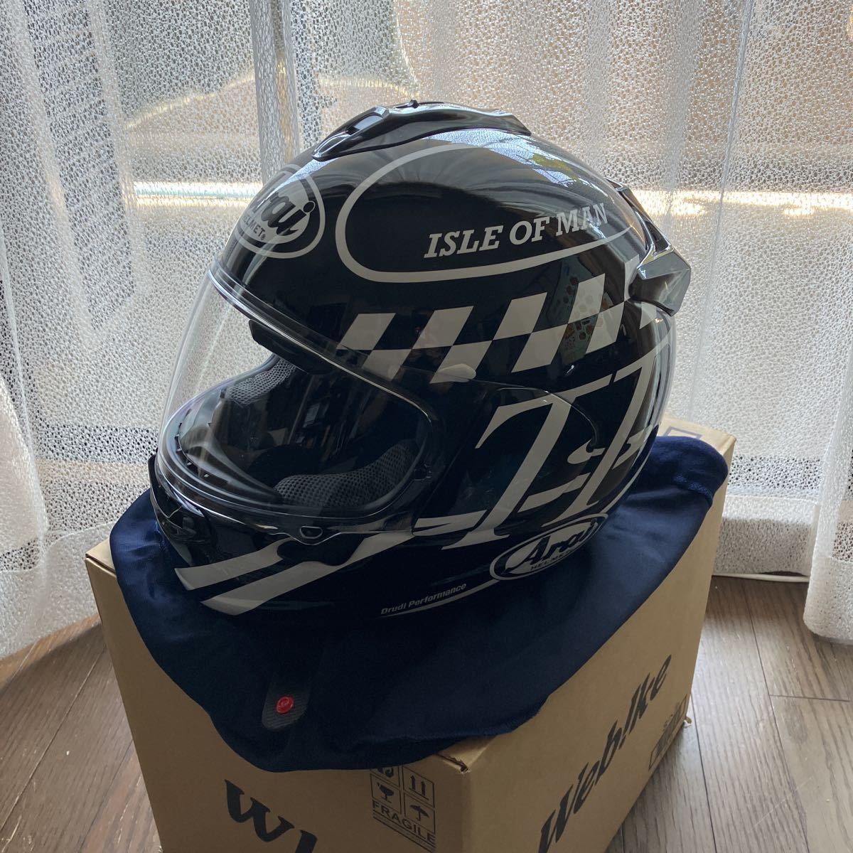 Arai Vector-X マン島TT 限定カラー Classic TT ISLE OF MAN アライ ベクターX_画像2