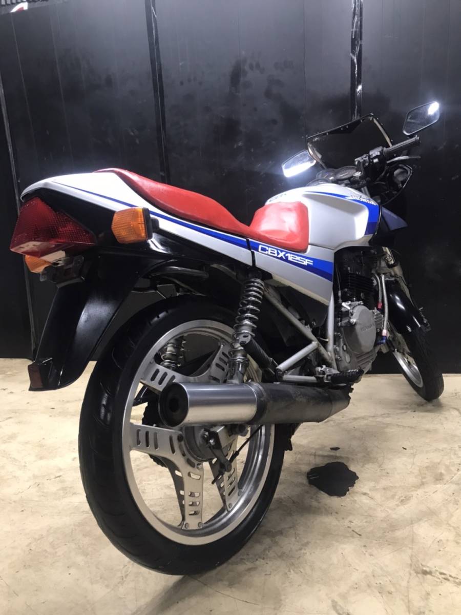 ホンダ　CBX125F　JC11　20064㎞　エンジン実働　125㏄　オイルクーラー　書類あり 大阪より 売り切り　検)CBX　CBR　CBF CB_画像5