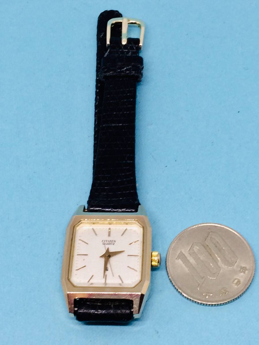 (A55)レクタンギュラー型(*'▽')シチズン・T4（電池交換済み）ゴールド・レディス腕時計USED（送料全国一律185円)素敵な時計です。_シチズンT4でお洒落を楽しんで下さい。