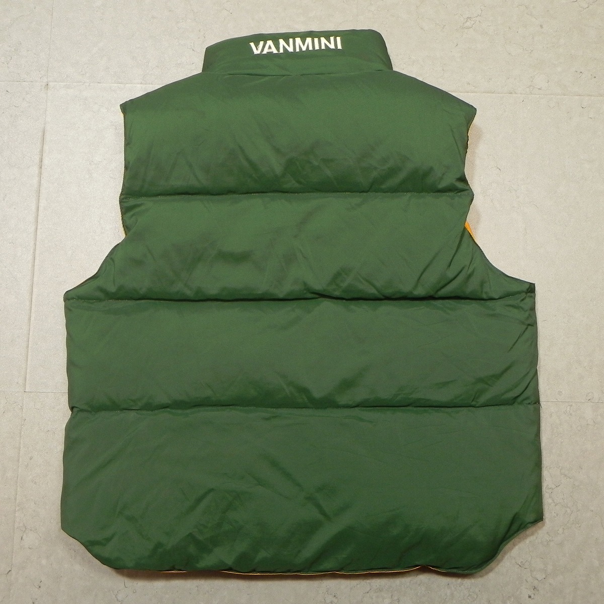 VAN JACKET ヴァンヂャケット VAN MINI ★ リバーシブル ダウンベスト 8 (120-60) 緑 黄色 古着 ★a_画像2