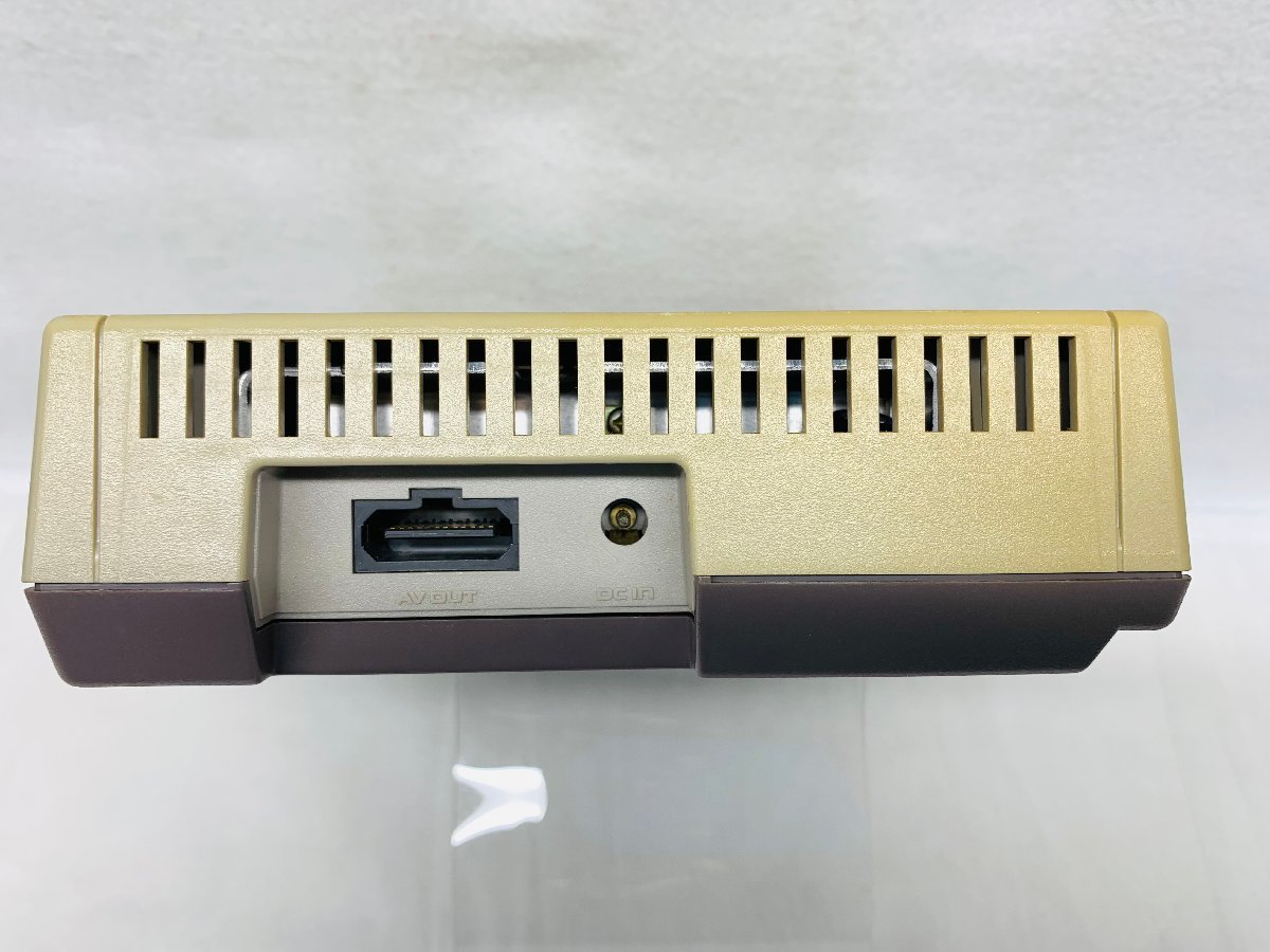 【動作未確認】ニューファミコン本体 HVC-101 任天堂 Nintendo　コントローラ2個付_画像8