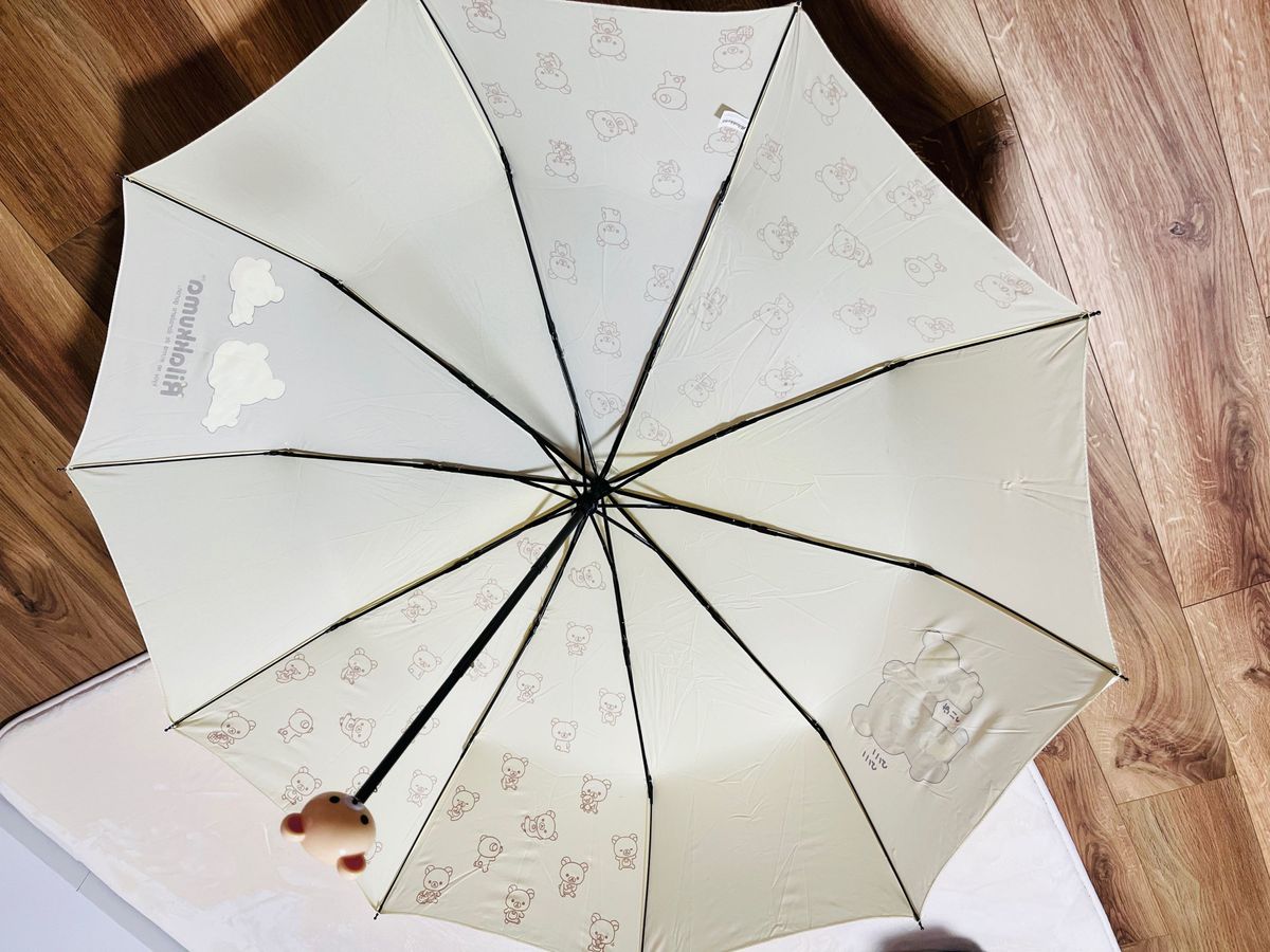 新品未使用　台湾限定　リラックマ　折り畳み傘 サンリオ雨傘