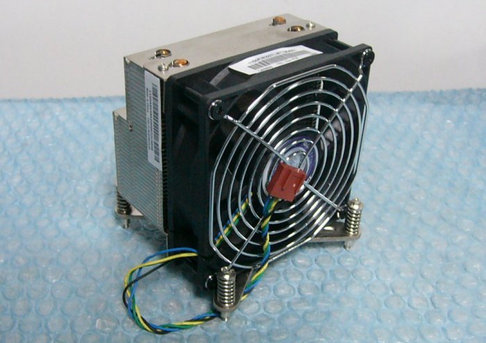 ul7 ThinkStation D30. CPU heat sink fan stock 2