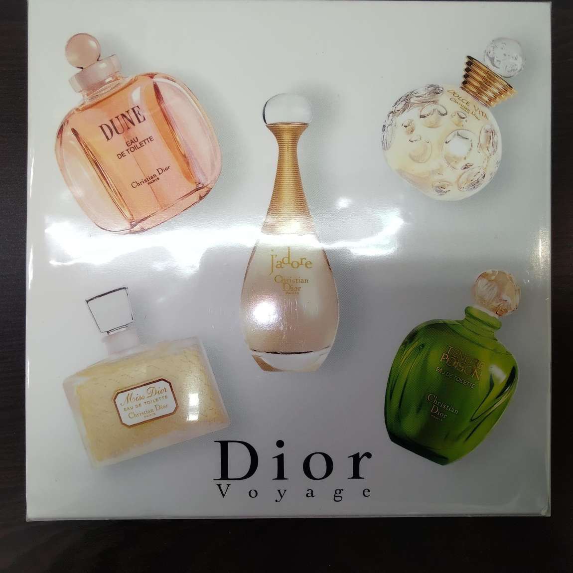 ♪♪#8564 Christian Dior voyage LES PARFUMS DE DIOR TRAVEL COLLECTION ミニボトル香水 5種類 各5ml 未開封品 ♪♪_画像1