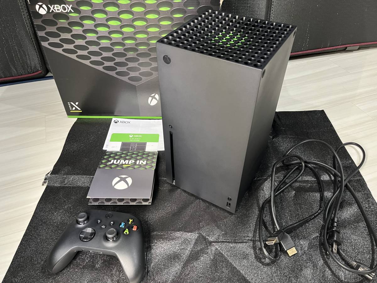 XBOX SERIES X 1TB SSD 動作確認済み 初期化済み 中古 送料無料！！_画像1