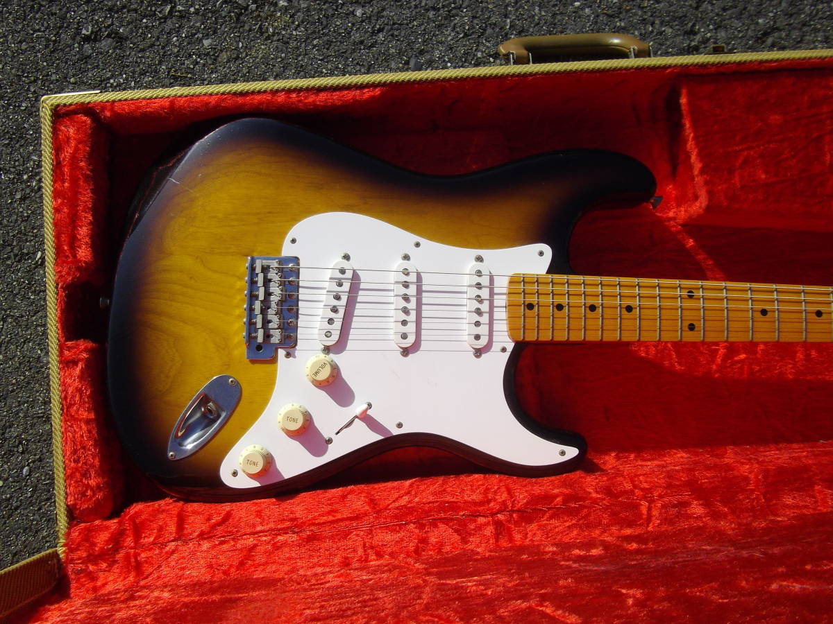 FENDER JAPAN　ST54-85RV SB_画像5