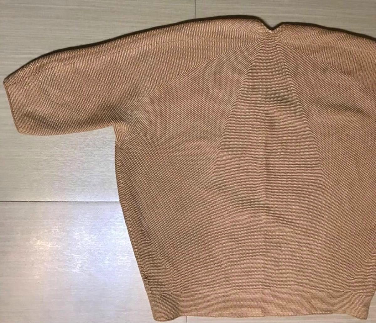 【UNIQLO】3Dコットン　Vネックセーター　 Lサイズ