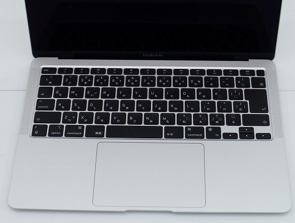 【1円スタート】Apple MacBook Air M1 2020 シルバー 2560x1600 A2337 EMC3598 ロジックボード欠品_画像2