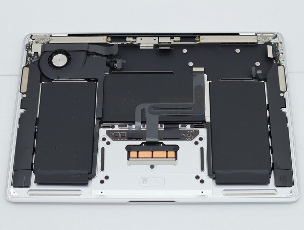 【1円スタート】Apple MacBook Air Retina 13インチ 2020 シルバー 英字キー 2560x1600 A2179 EMC3302 ロジックボード欠品_画像7