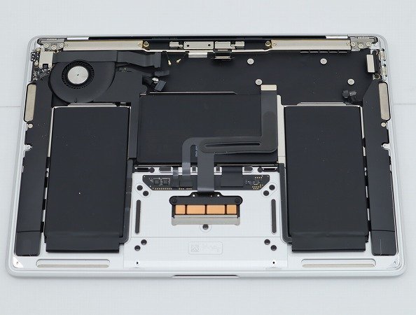 【1円スタート】Apple MacBook Air Retina 13インチ 2020 シルバー 2560x1600 A2179 EMC3302 ロジックボード欠品_画像7