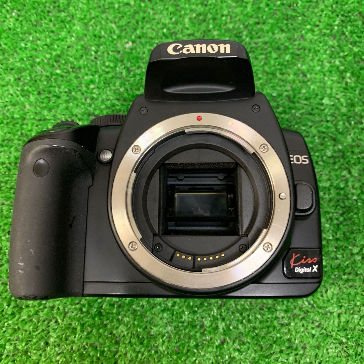 Canon eos kiss digital Ｘ　デジタル一眼レフカメラ　付属品あり