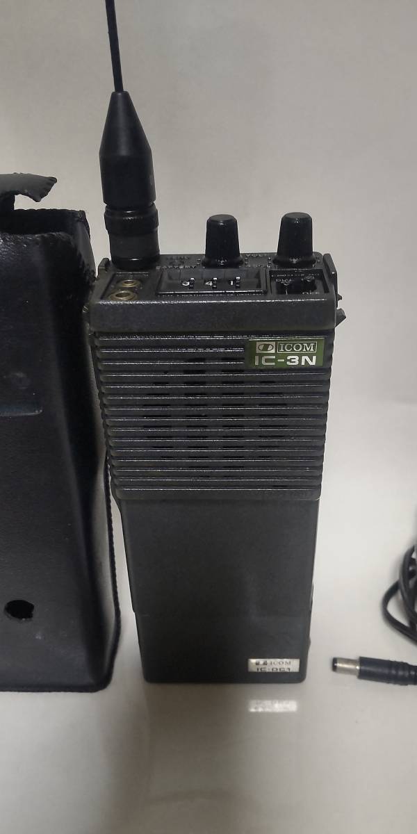 ICOM アイコム IC-3N 430MHz ハンディ トランシーバー　シガー電源付き　現状品_画像3