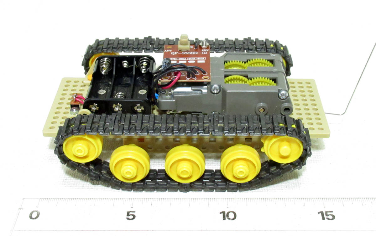  радиоконтроллер танк ** Tamiya construction детали . сборный . собственное производство радиоконтроллер бак пластиковая модель. RC. модифицировано и т.д. 