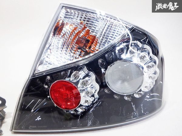 きれい！！日産純正OP Y50 フーガ 後期 LED テールライト テールランプ 4点 KOITO 220-63989 即納 棚C12_画像2