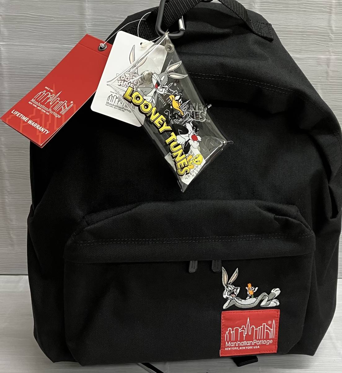 Manhattan Portage マンハッタンポーテージ LOONEY TUNES リュック 6426JP ブラック タグ付き_画像1