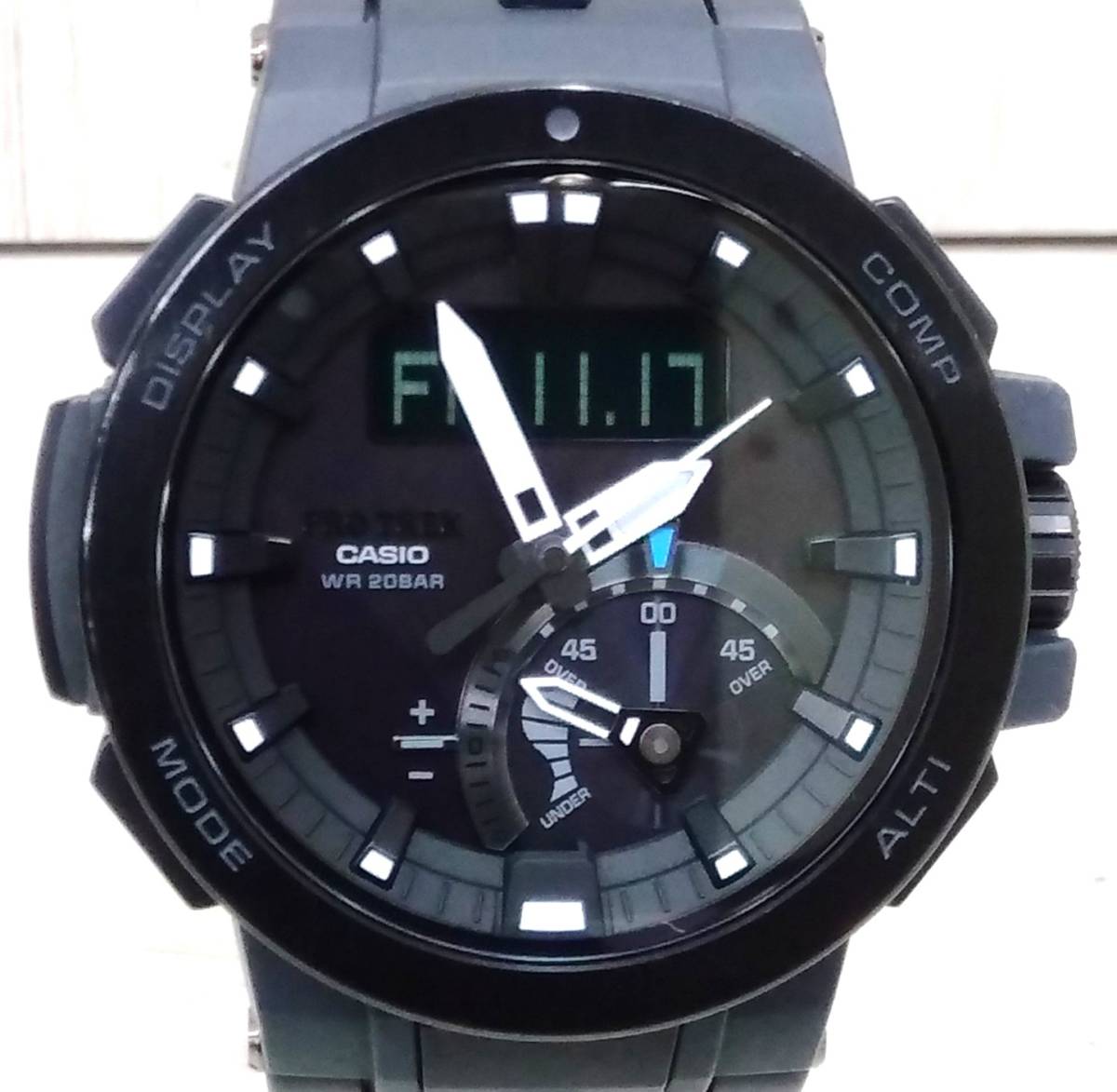 CASIO カシオ PRO TREK プロトレック PRW-7000／201D**** ソーラー電波 腕時計 箱・取説ありの画像1