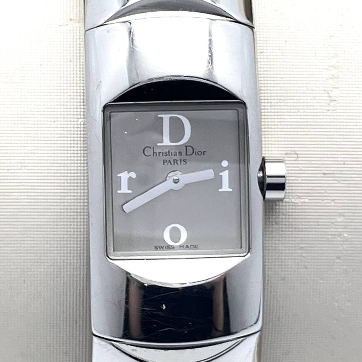 【可動品】Christian Dior ディオリフィック D102-100 シルバー クォーツ 腕時計_画像1