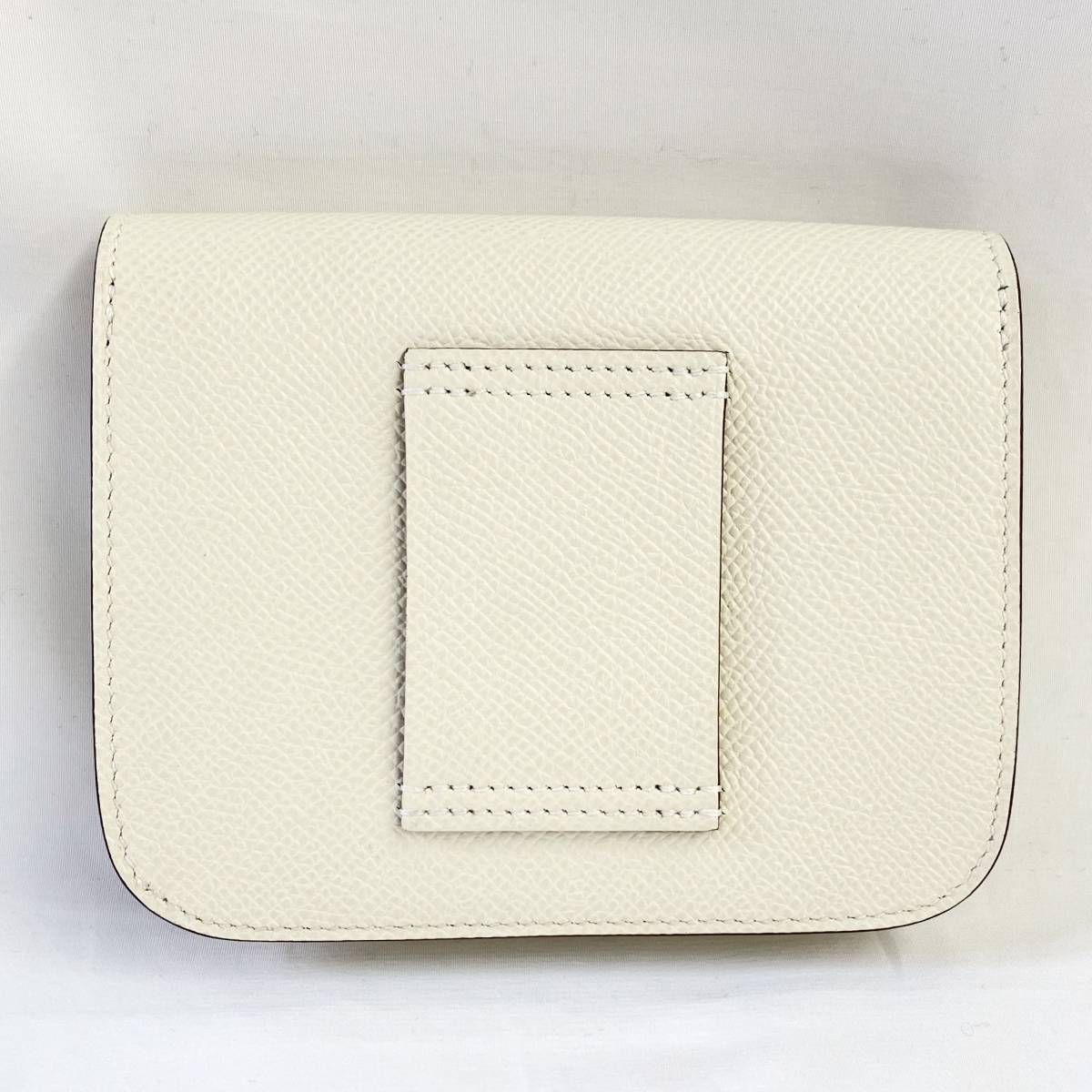 【極美品】HERMES コンスタンススリム　財布　B AM 003 UH ホワイト　ゴールド金具　【保存箱・保存袋付き】_画像3