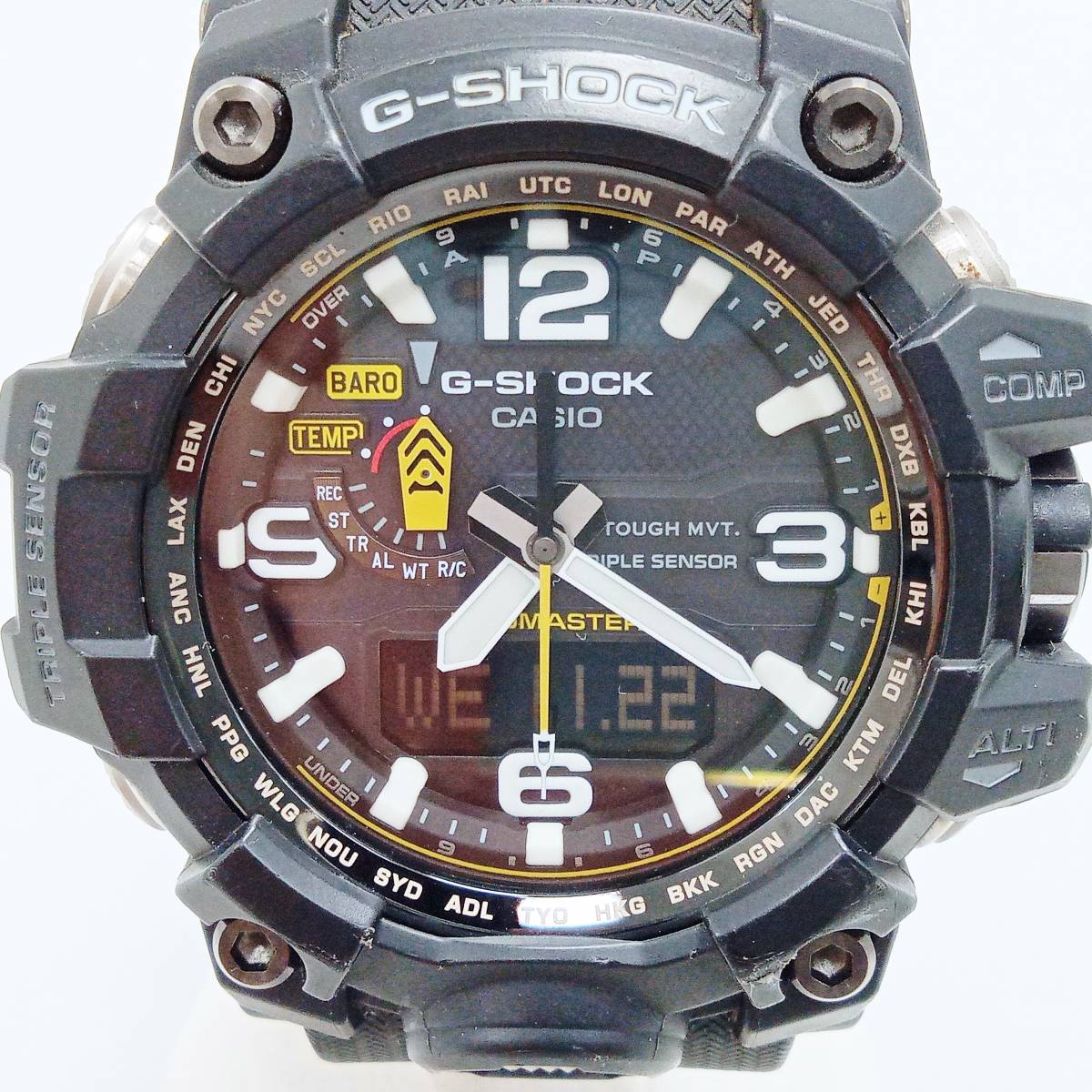 CASIO　G-SHOCK　カシオ　ジーショック　マッドマスター　GWG-1000　電波ソーラー　ブラック　時計　メンズ