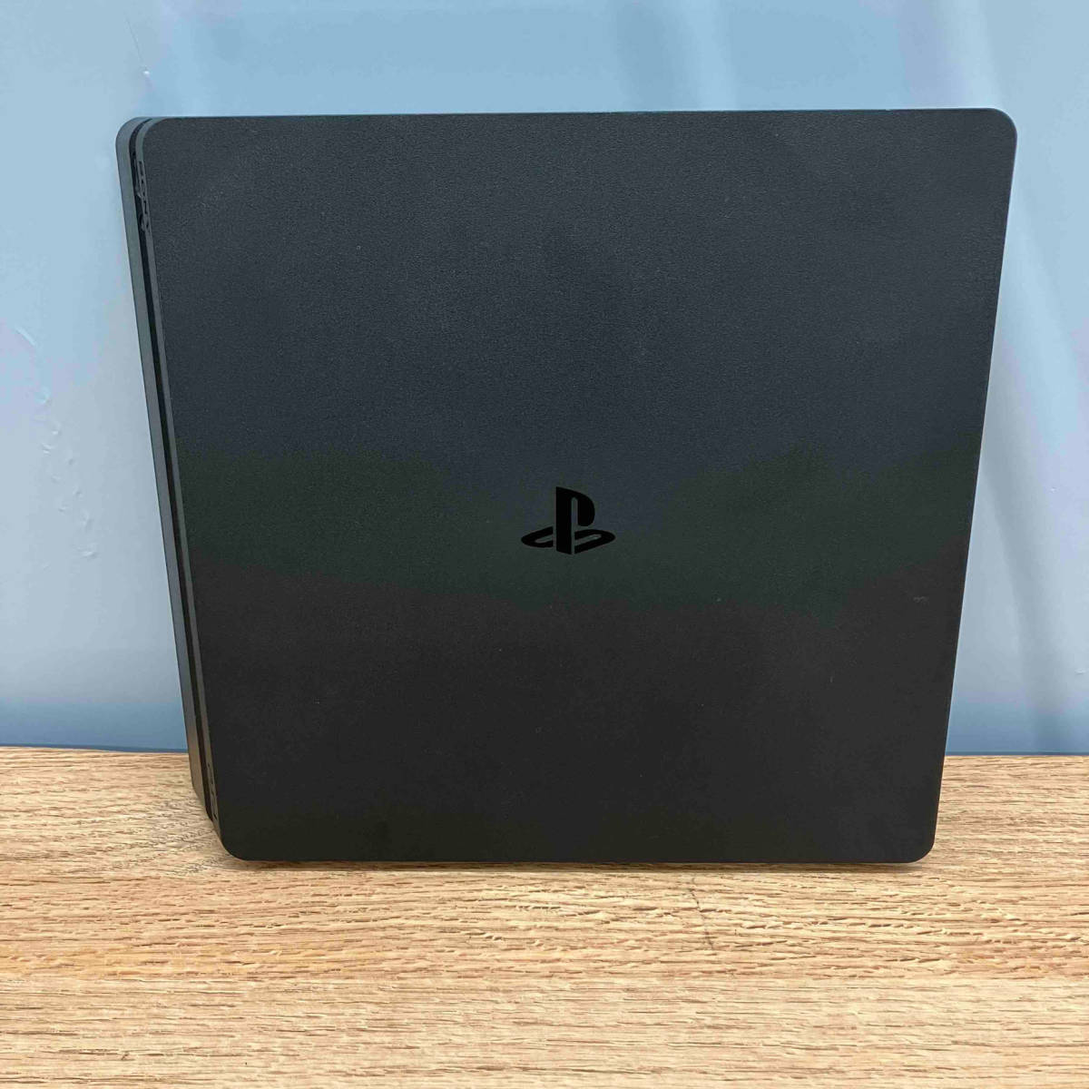 き★PlayStation4 ジェット・ブラック 1TB (CUH2100BB01)_画像1