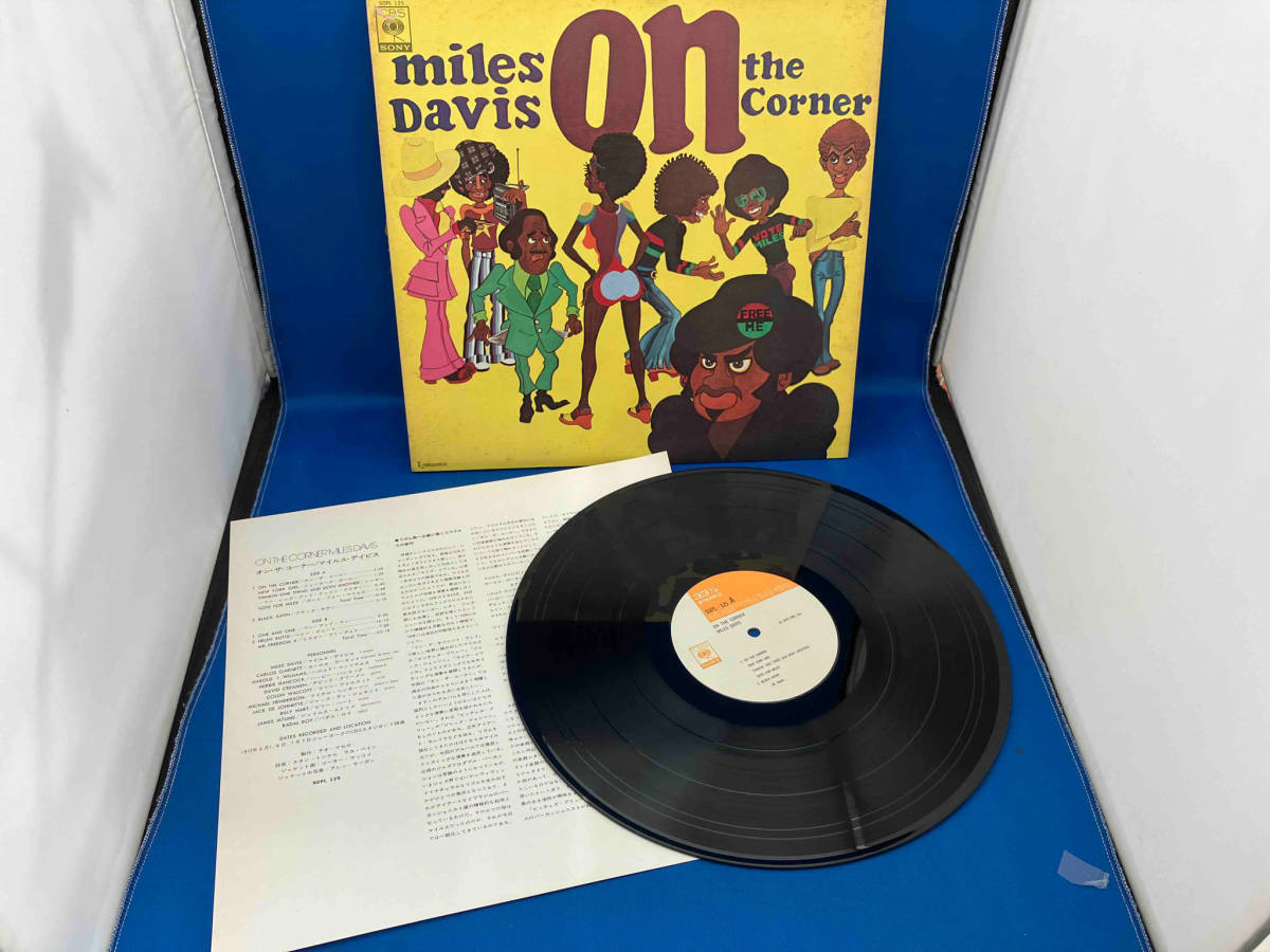 LPレコード Miles Davis On The Corner CBS SONY SOPL125の画像7