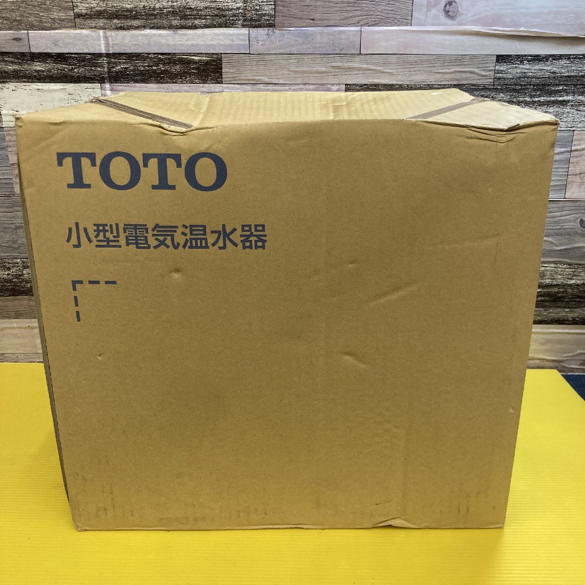 【TOTO】電気温水器 湯ぽっと 据え置きタイプ REM12A 湯ぽっと耐震用脚(RHE706)付き 未使用未開封品_画像2