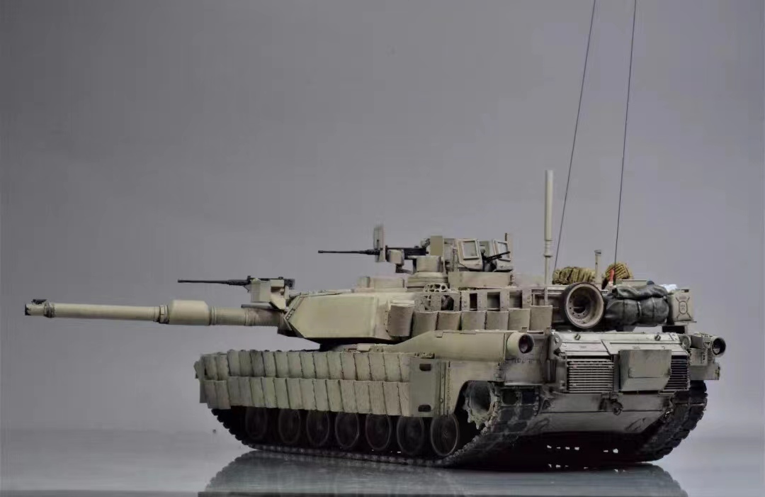 1/35 アメリカ 主力戦車 M1A２ エイブラムス SEP TUSKⅡ 組立塗装済完成品 _画像5