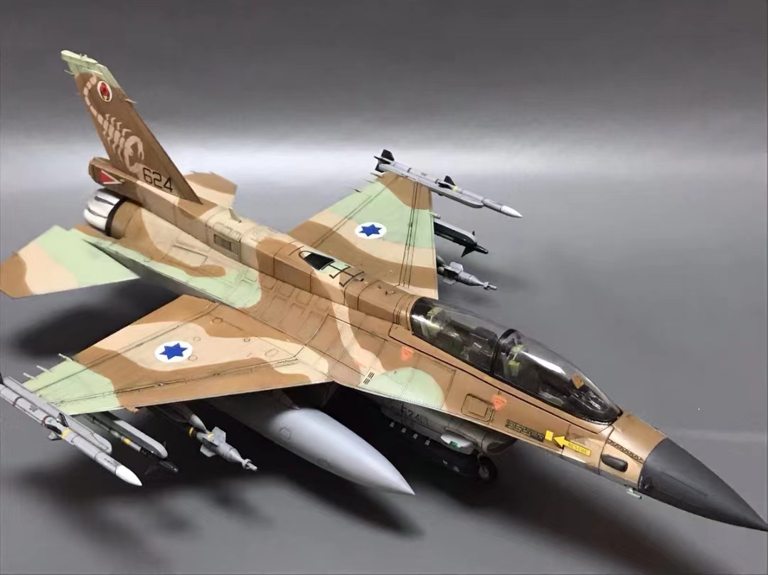 一流の品質 1/48 イスラエル空軍F-16D 組立塗装済完成品-完成品 一流の品質 1/48 イスラエル空軍F-16D 組立塗装済完成品-完成品