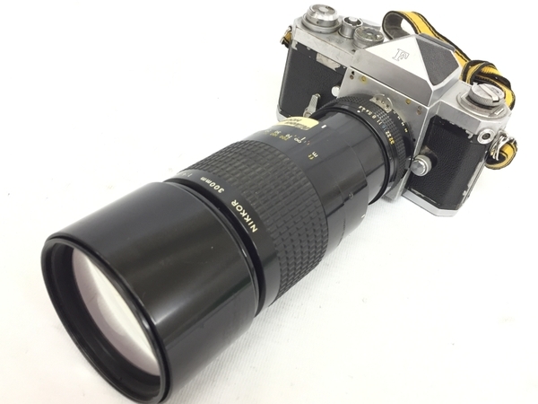 Nikon F アイベルシルバー ボディ NIKKOR 300mm 1:4.5 マニュアルフォーカス レンズ 一眼レフ フィルムカメラ 中古 ジャンク G8222335_画像1