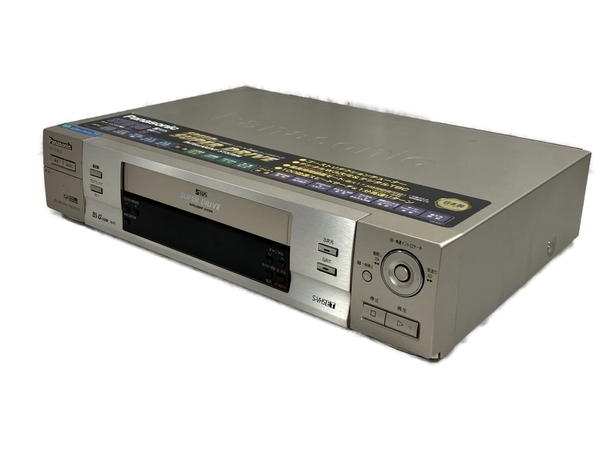 Panasonic NV-SVB10 VHS ビデオデッキ BSチューナー内蔵パナソニック 家電 ジャンク W8252982_画像1