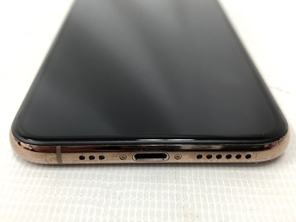 Apple iPhoneXS MTAY2J/A 64GB ゴールド SIMロック有 docomo バッテリー最大容量80% スマートフォン 中古 M8252397_画像4
