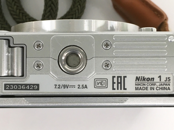Nikon 1 J5 ミラーレス一眼 1 NIKKOR VR 10-30mm f/3.5-5.6 PD-ZOOM 1 NIKKOR VR 30-110mm f/3.8-5.6 ジャンク Y8288877_画像4