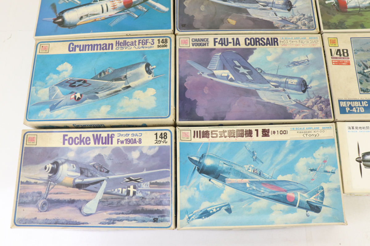 【プラモデル】ジャンク24点まとめ REPUBLIC P-47D THUNDERBOLT/ F4U-1 Corsair/ Spitfire MK.Ⅷ 1/48scale 010FTBG82_画像4