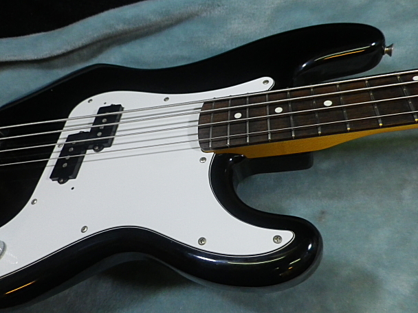 ★ 80's Fender JAPAN PB62-50 BLK Fシリアル フジゲン製プレべ 国産ビンテージ ★_画像4