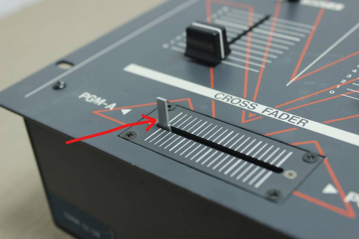 (M-XB-290) Vestax PMC05 MKⅢ ベスタクス DJミキサー 動作確認済み 日本製の画像5