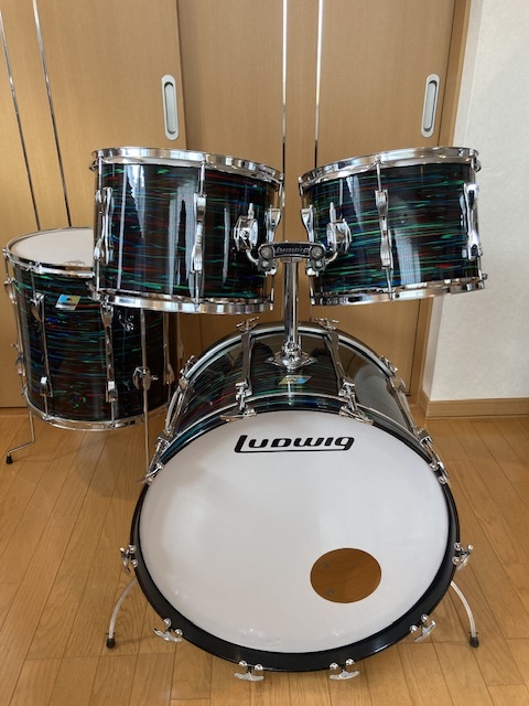 ludwig ラディック 70' ヴィンテージ　貴重カラー！　綺麗です！！_画像1