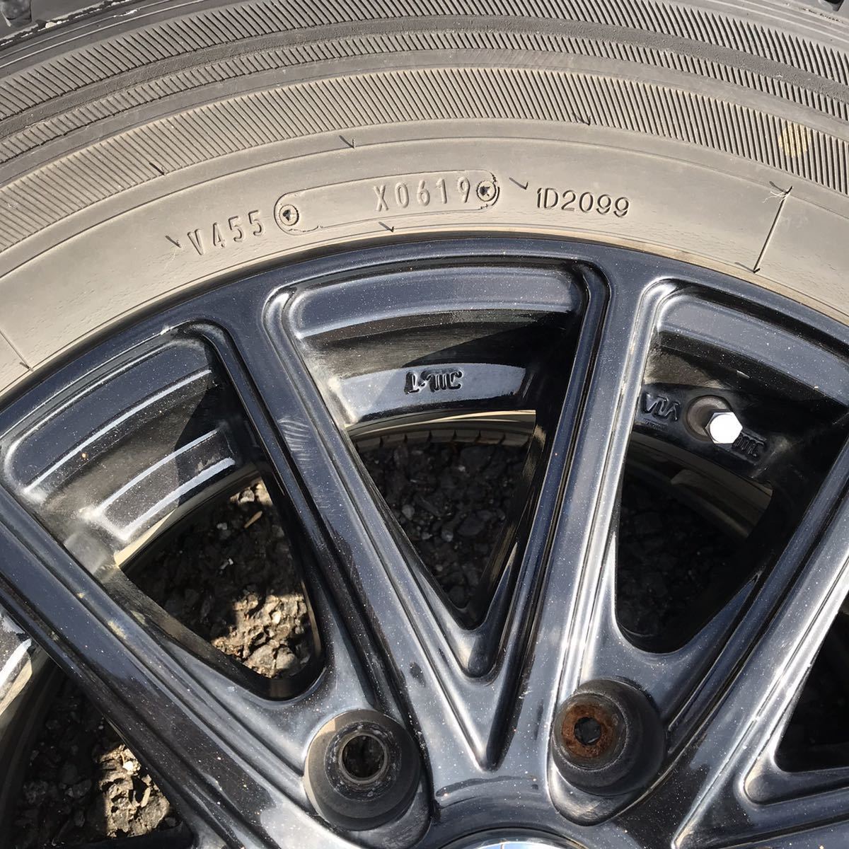 ハイエース200系　ホイール15インチ6穴　タイヤ2019年製　ラジアル　195/80R15　BISION　X0619　CARGO PRO　GOOD YEAR　_画像3