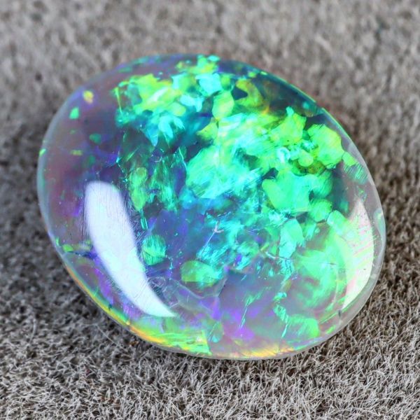 0.655ct 天然ブラックオパール オーストラリア 最高品質 遊色抜群 〔Australia Black opal 宝石 裸石 ルース 天然 jewelry natural loose〕_画像1